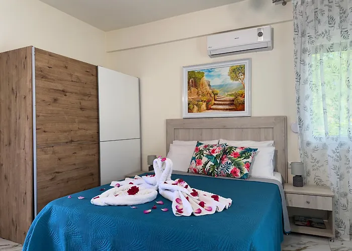 Апартаменты Torra's