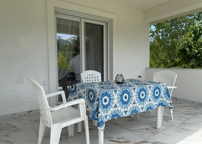 Torra's * Тасос